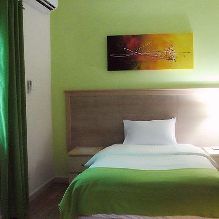 מוסקט Mutrah Hotel מראה חיצוני תמונה