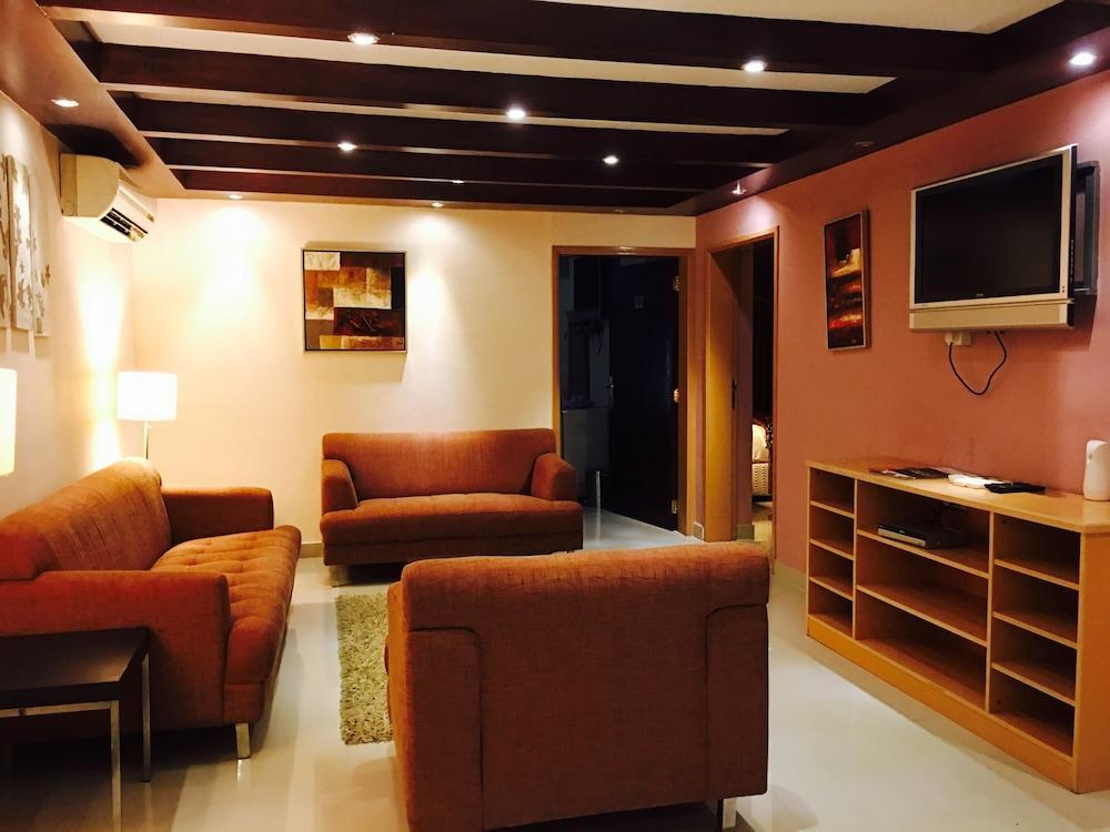 מוסקט Mutrah Hotel מראה חיצוני תמונה