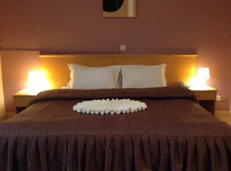 מוסקט Mutrah Hotel מראה חיצוני תמונה
