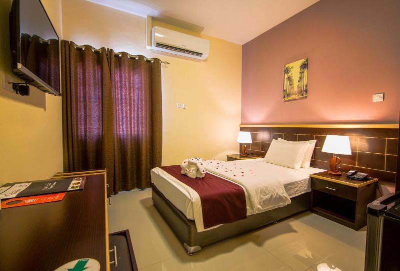 מוסקט Mutrah Hotel מראה חיצוני תמונה