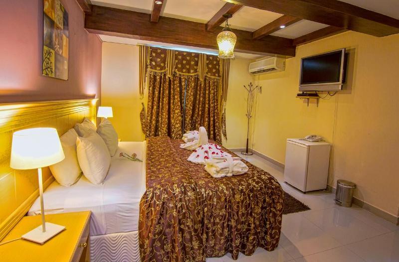 מוסקט Mutrah Hotel מראה חיצוני תמונה
