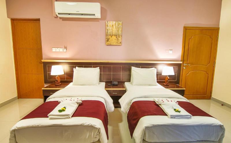 מוסקט Mutrah Hotel מראה חיצוני תמונה